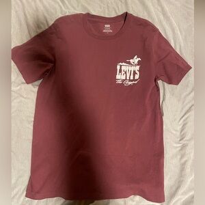Levi’s Tee